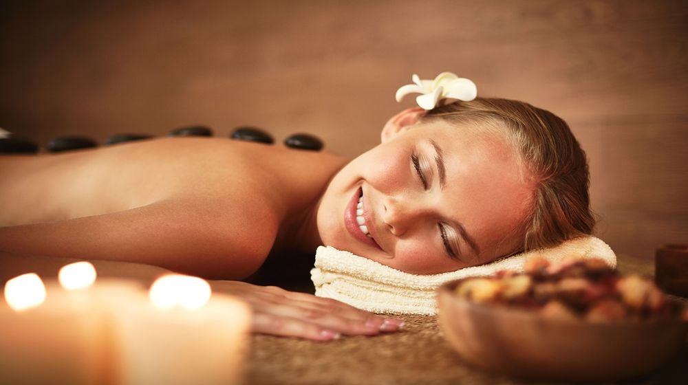 The Impact of Full Body Massage on Pain and Relaxation